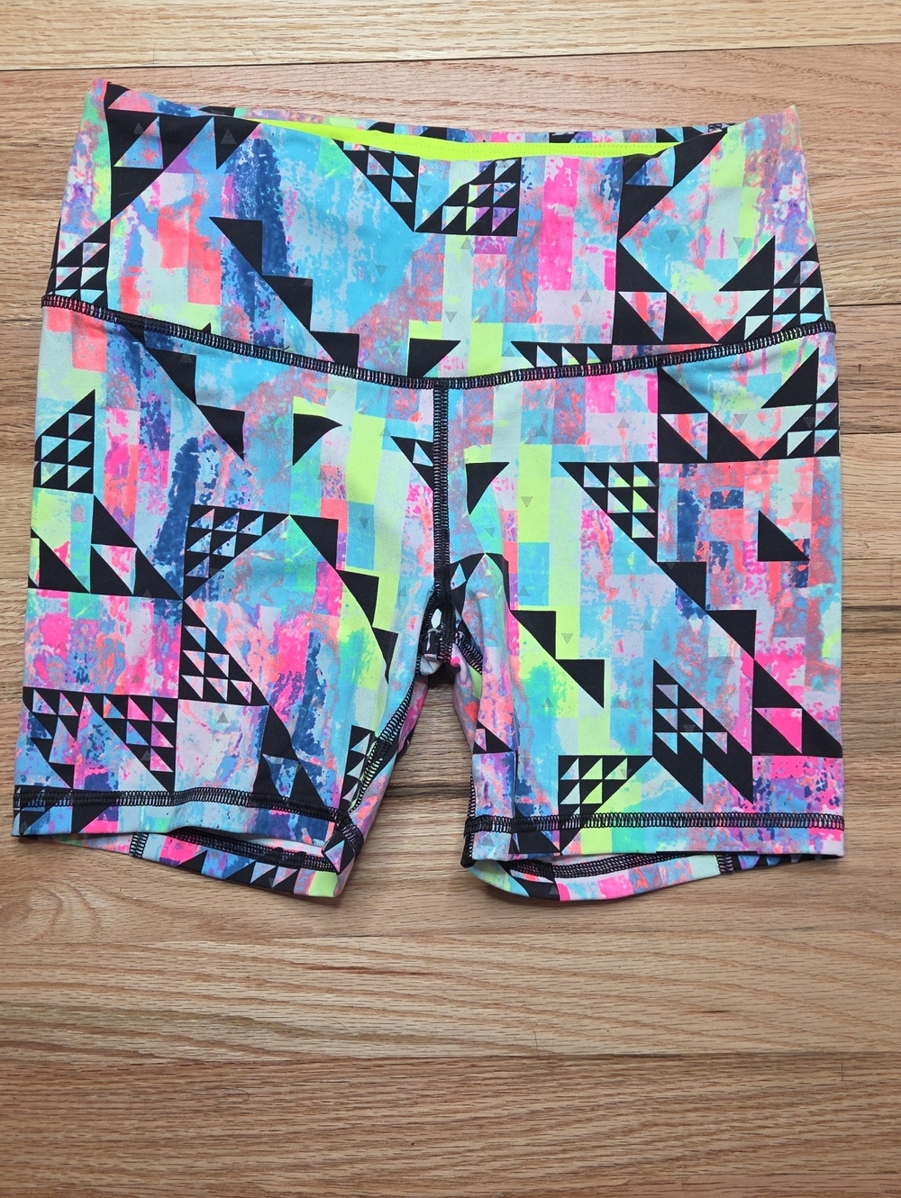 Victoria's Secret Neon Geometric Work Out Shorts Sz S